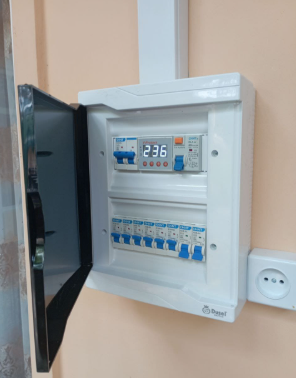 Сборка электрического щита